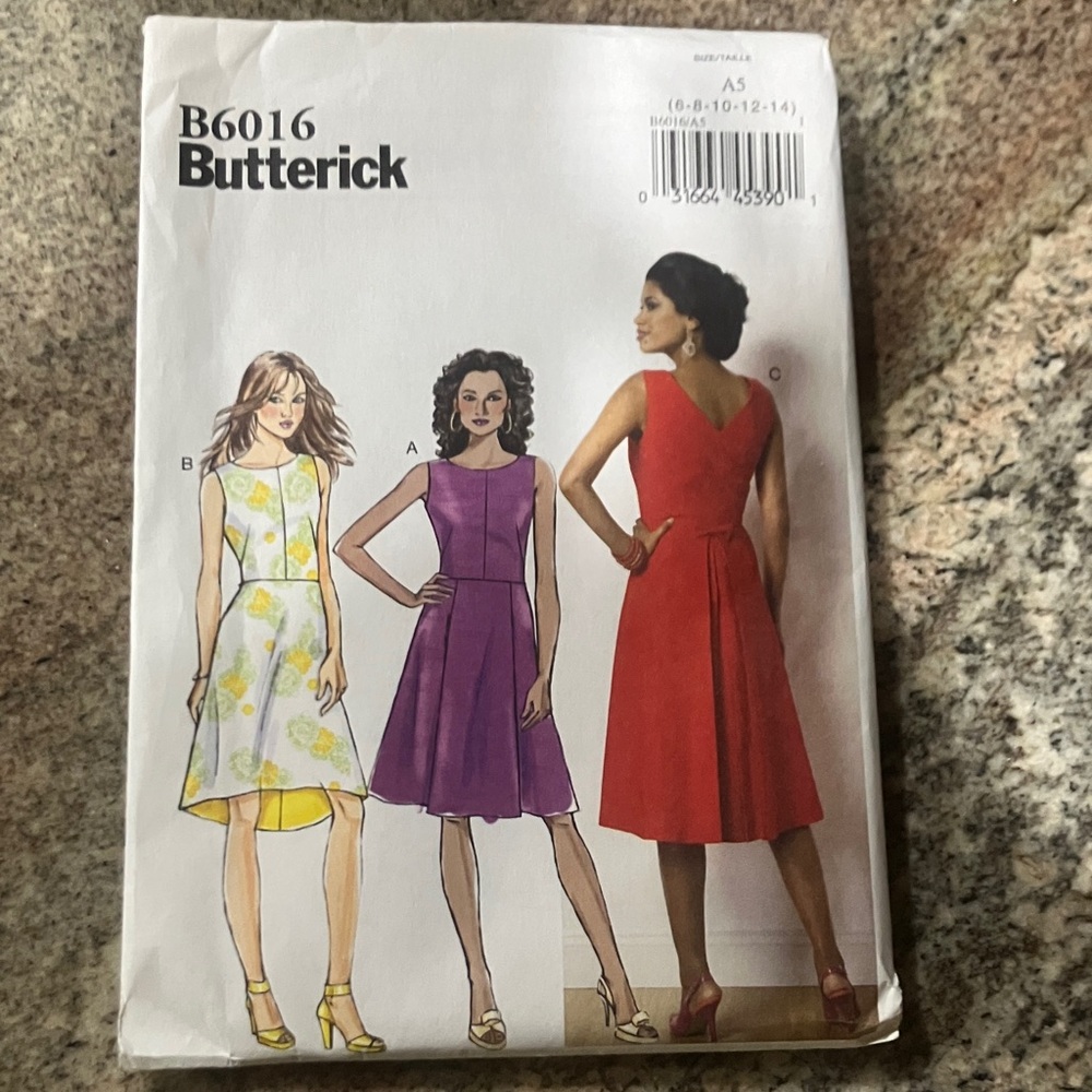 Butterick B6016, A5 sewing pattern from 2014.  Unused.